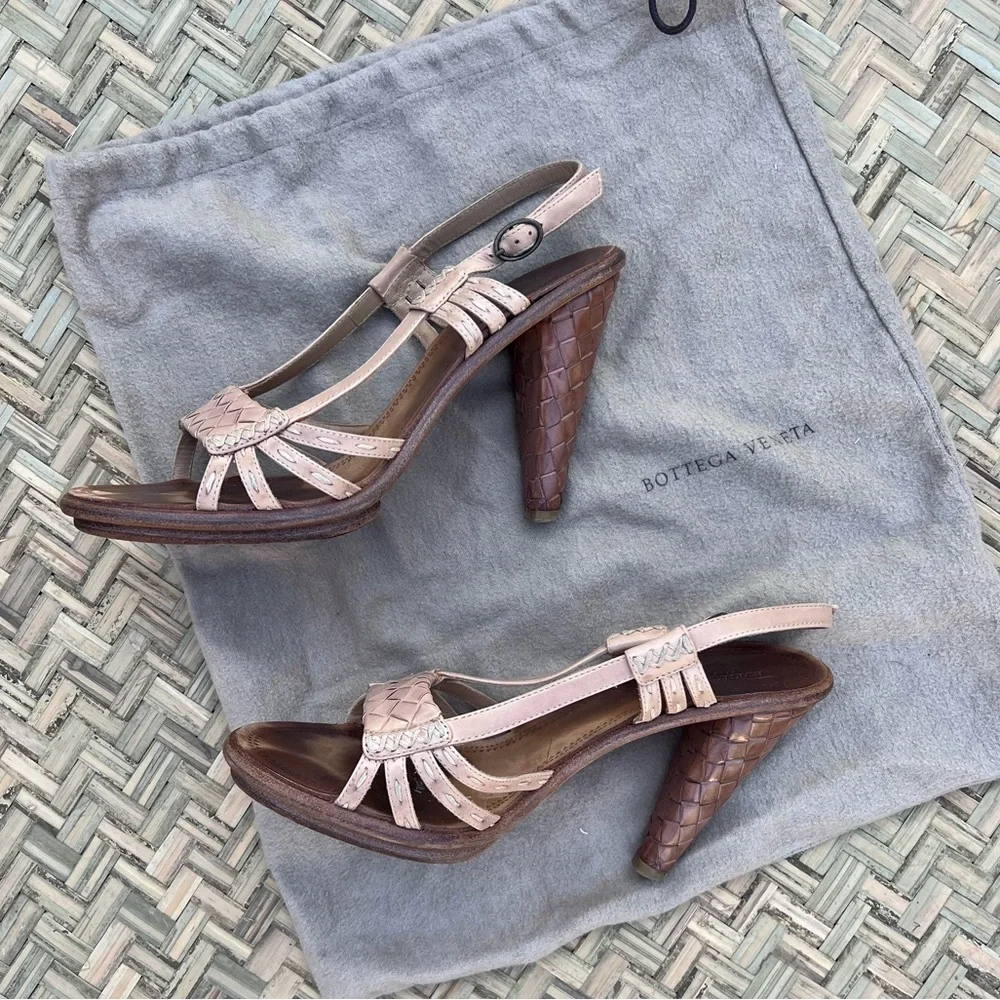 STUNNING BOTTEGA VENETA WOVEN HIGH‎ HEEL SANDALS